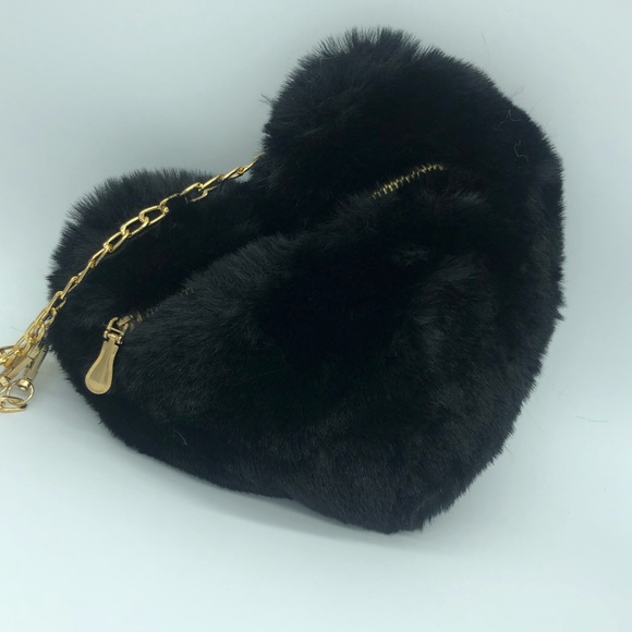 Heart Shaped Love Shape Shoulder bag! - Picture 6 of 9